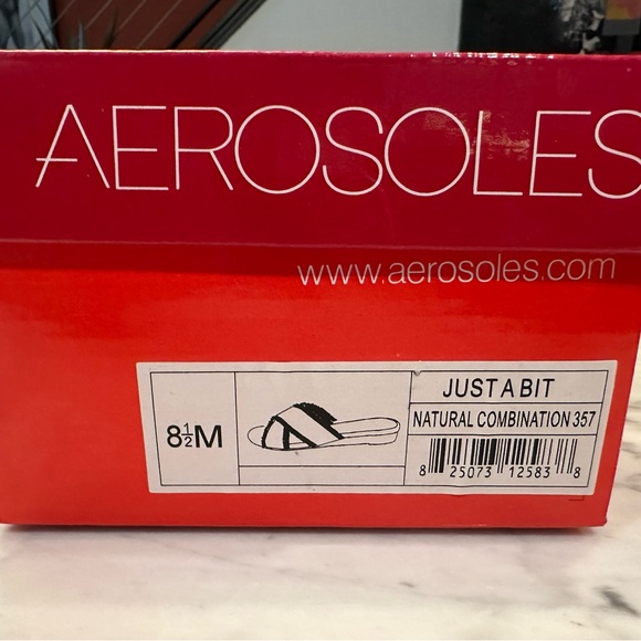 Aerosoles Women’s US 8.5 “Just A Bit" Sandals, Gold w/ Fringe, Beach Style - Picture 9 of 9